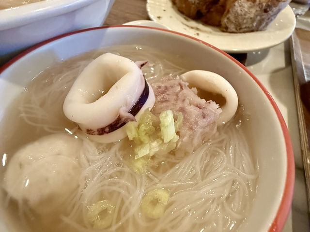 高雄漢來飯店的大堂鋼琴酒吧.午餐.下午茶美食美味料理.值得推薦大家