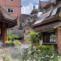 วัดโลกโมฬี เสน่ห์ล้านนาโบราณกลางเมืองเชียงใหม่