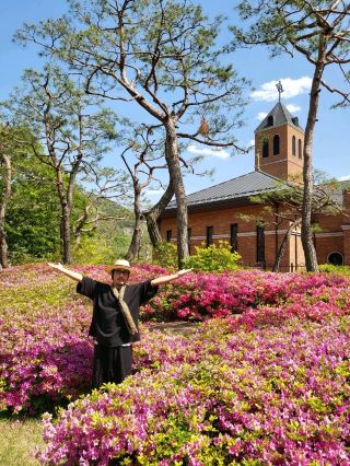 Recommended as a healing travel destination in Goesan: Yeonpung Martyrs' Shrine.