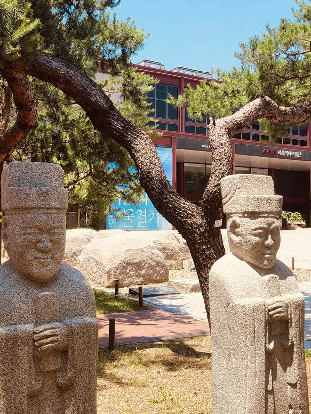 Seoul Museum of History: A Budget-Friendly Dive into the City's Past