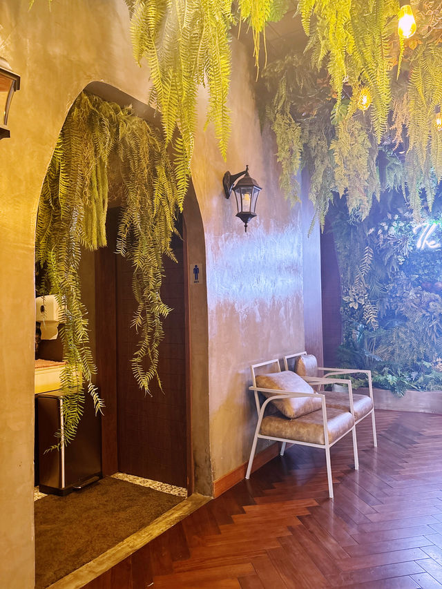 The Coffee Lounge & Forest