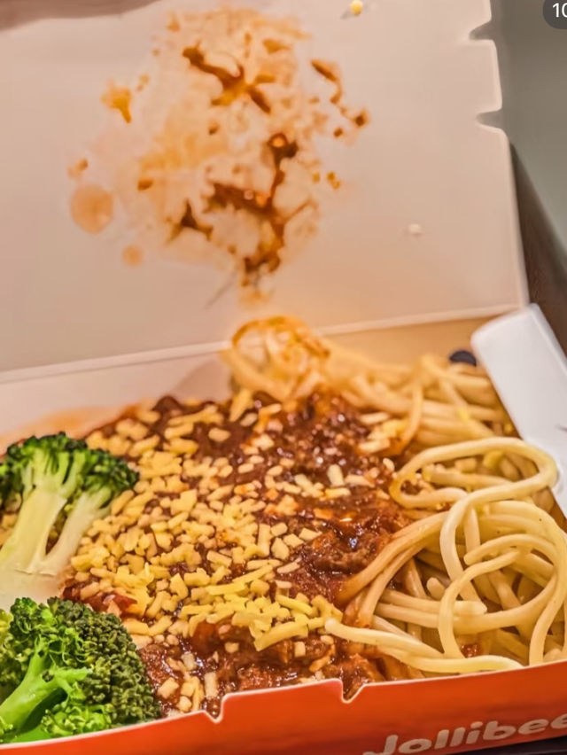 Hong Kong · Jollibee | The No. 1 Fried Chicken in All of Hong Kong!