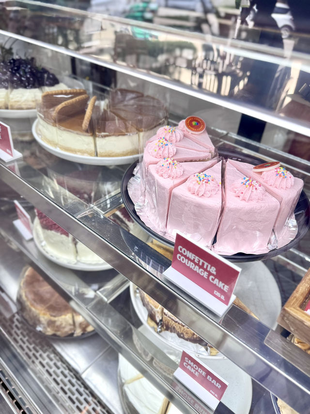 Namwanbakehouse  สาขาเมืองทอง