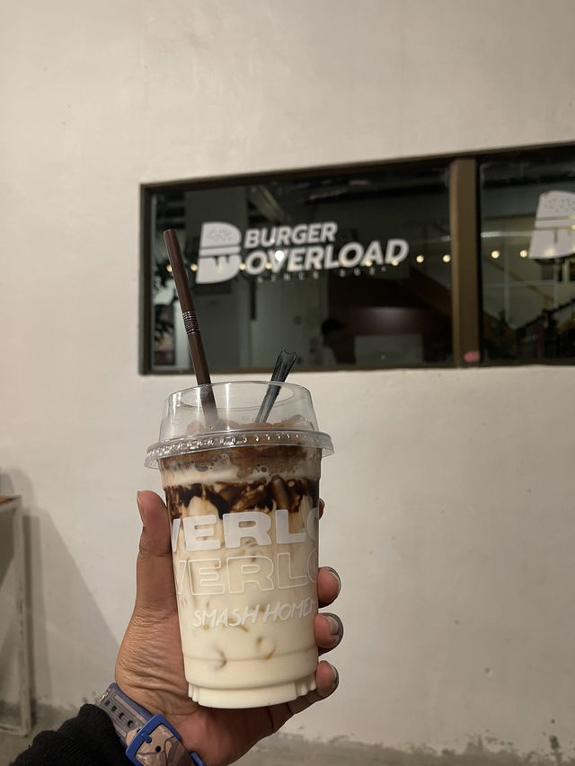 Burger Overload Betong 