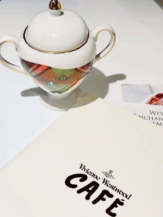 Vivienne Westwood Cafe