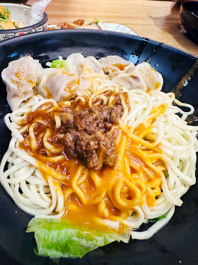 輕奢旅行～隱藏巷弄內的美食