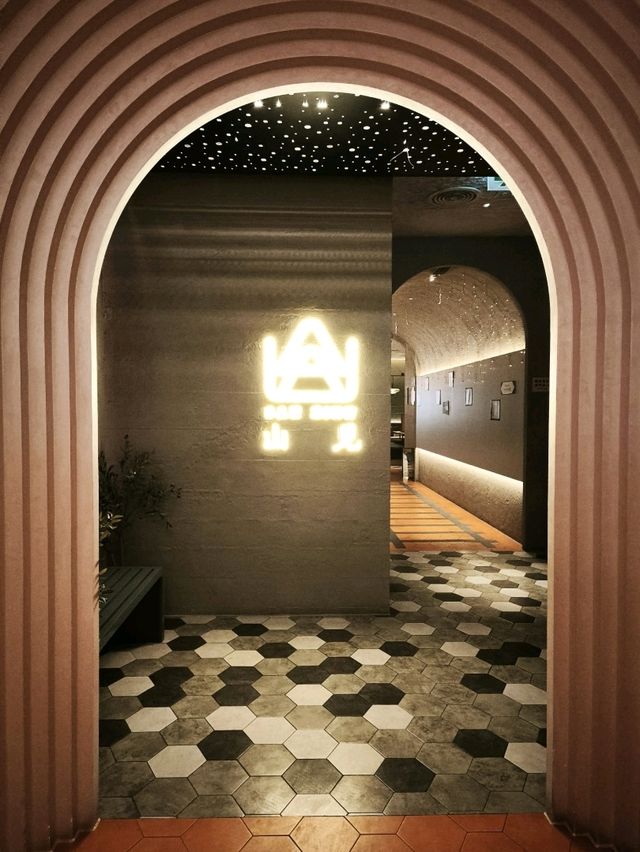 連鎖台式火鍋專門店