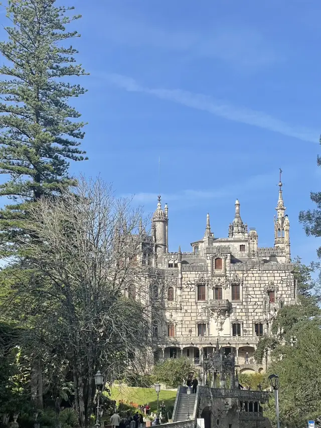 Exploring the Dungeon World at Sintra, Portugal's World Heritage Site!