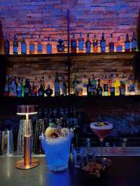 Parallel Cocktail Bar