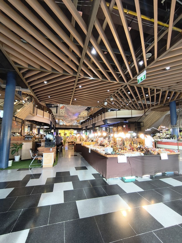 芭達雅｜小而實用的逛街天堂 Central Marina Outlet 男裝女裝都好買 不小心就提滿一袋！