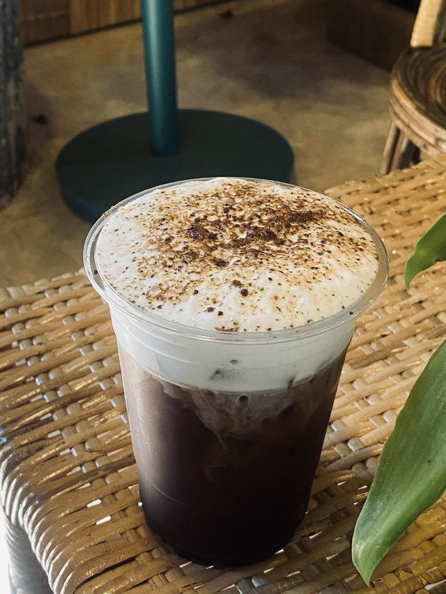 PEMA Cafe - Chiangmai คาเฟ่ไม้ตกแต่งสไตล์ล้านนา