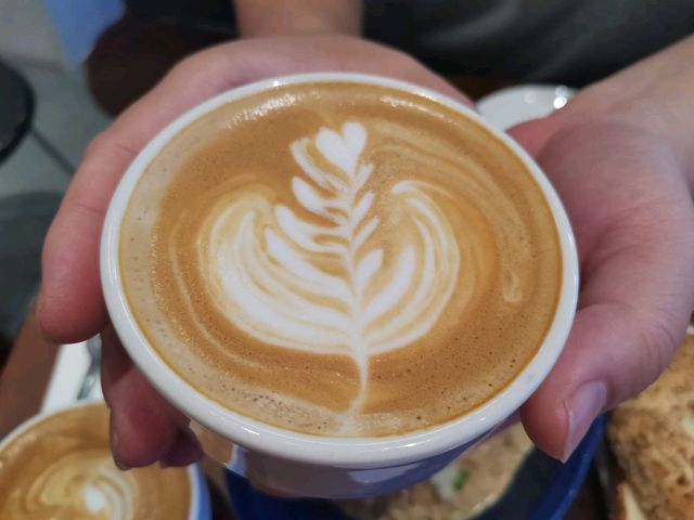 最愛Tuned Coffee & Roaster既焦糖香蕉貝殼窩夫 最愛Tuned Coffee & Roaster既焦糖香蕉貝殼窩夫