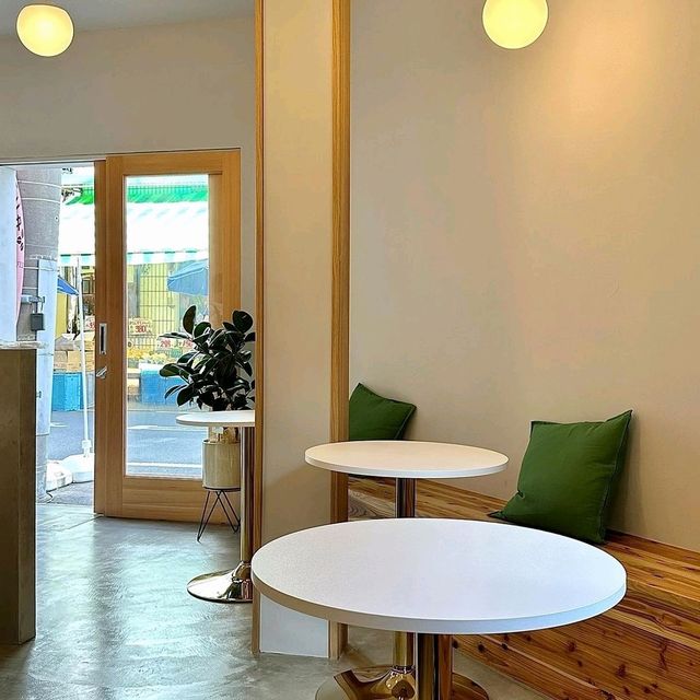 Akimp Cafe