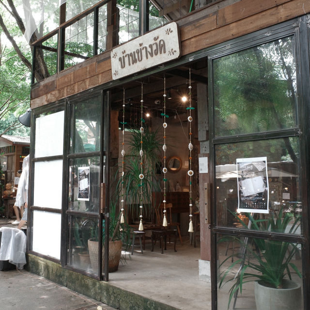 🎨 บ้านข้างวัด – ชุมชนสายคราฟต์ ใจกลางเชียงใหม่