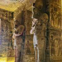 Abu Simbel at Dawn: A Pharaoh’s Summer Spectacle Without the Crowds