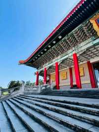 A Gentle Walk Through Chiang Kai-Shek Memorial Hall