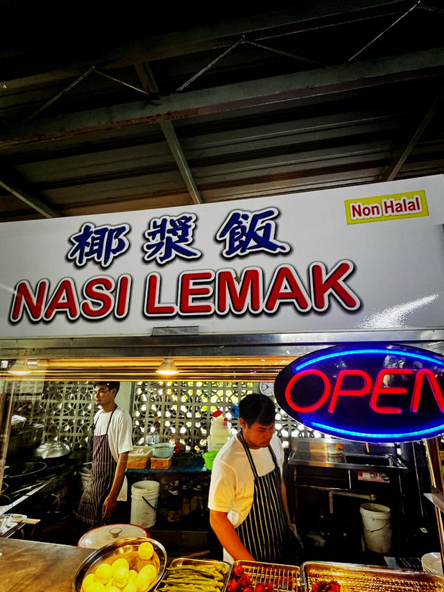 Sun, Spices & Surprises at Lee Huat Cafe – Penang’s Breakfast Treasure