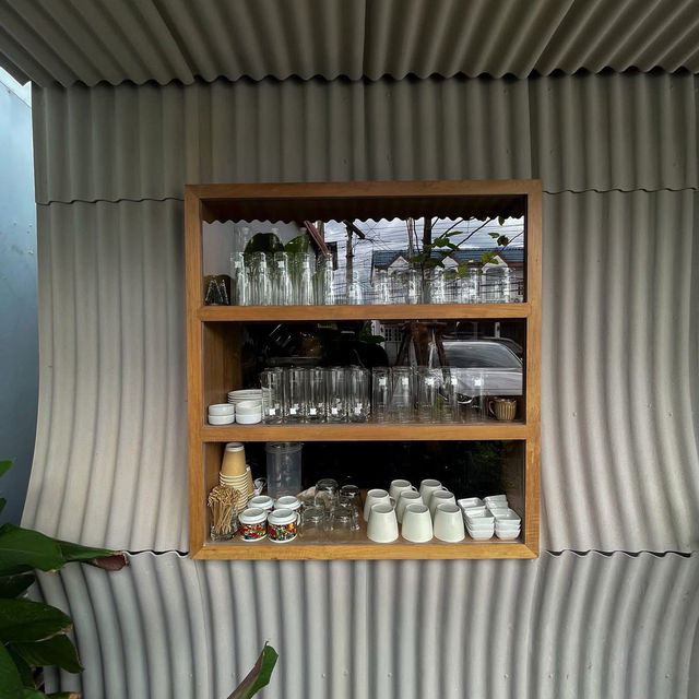 Kunst Bake n’ Cof –คาเฟ่มินิมอลสุดอบอุ่นกลางอยุธยา