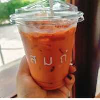 สมถะ คาเฟ่ คาเฟ่สไตล์มินิมอลญี่ปุ่น