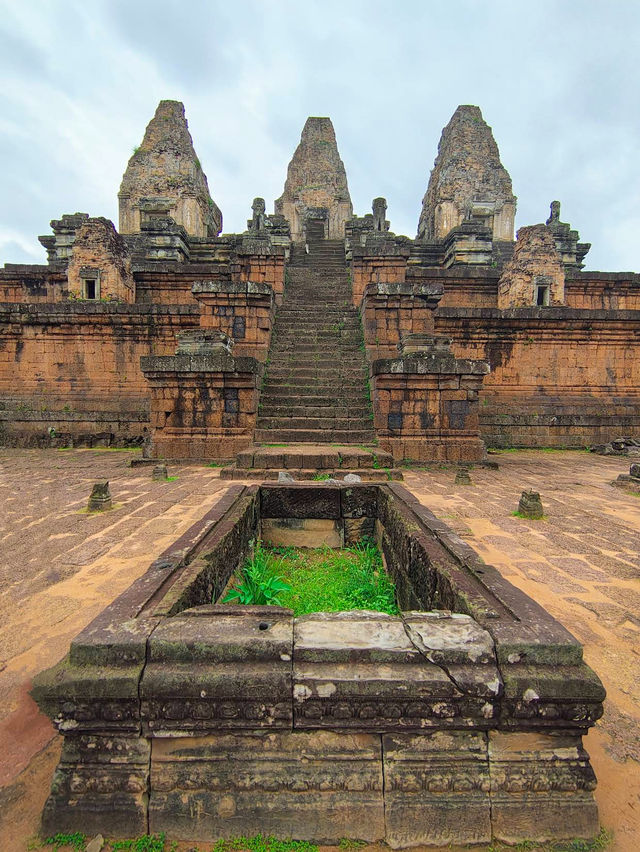 Pre Rup Temple is one of the most impressive and underrated temples