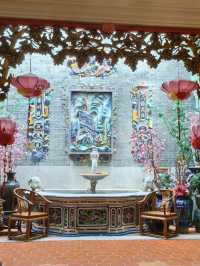 A Glimpse into Peranakan Grandeur – My Visit to Pinang Peranakan Mansion