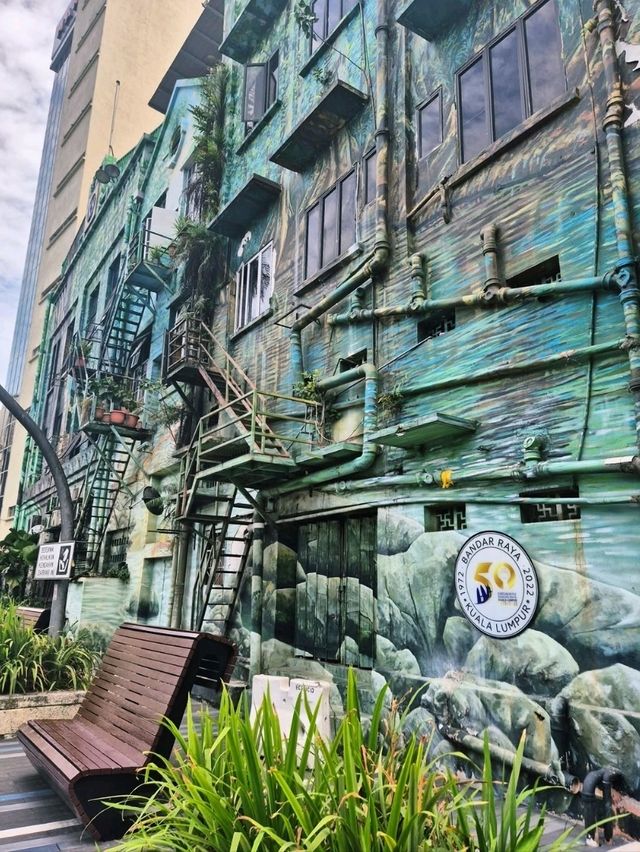 The murals at the KL River of Life