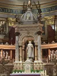 A King’s Sanctuary: St. Stephen’s Hand And Hungary Soul