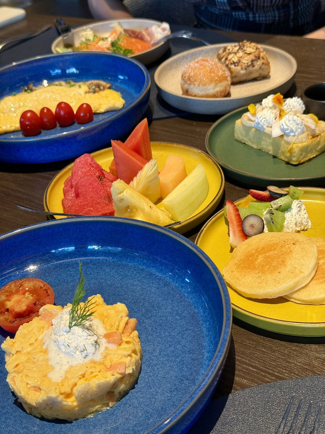 バンコク5つ星ホテルで朝から乾杯！極上の朝シャン体験🥂