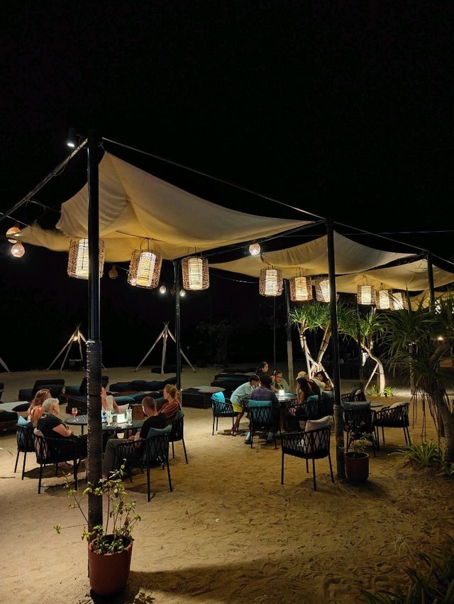 🌴 Review: Sunset Sips at Manarai Beach House 