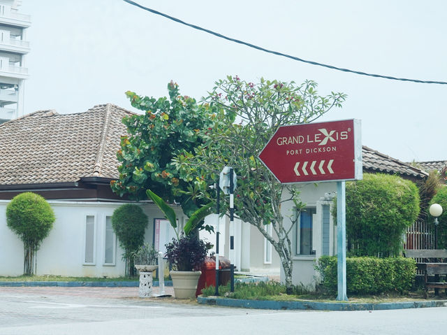 The White Castle by the Coast – Discover Grand Lexis