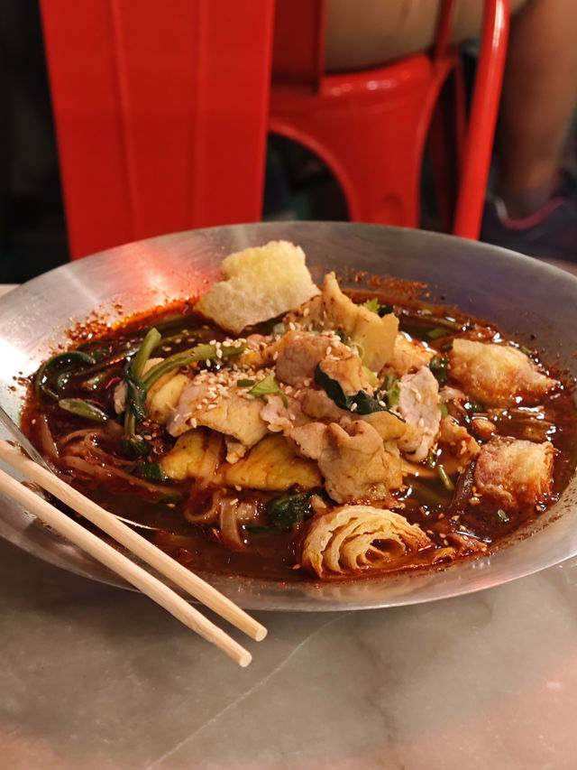 FuFa Mala: หม่าล่าจัดเต็มทุกเมนูที่เตาปูน