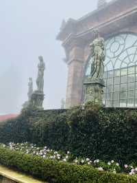 🌧️ Mist, Rain & Magic on Ba Na Hills – Danang’s Dreamlike Mountain