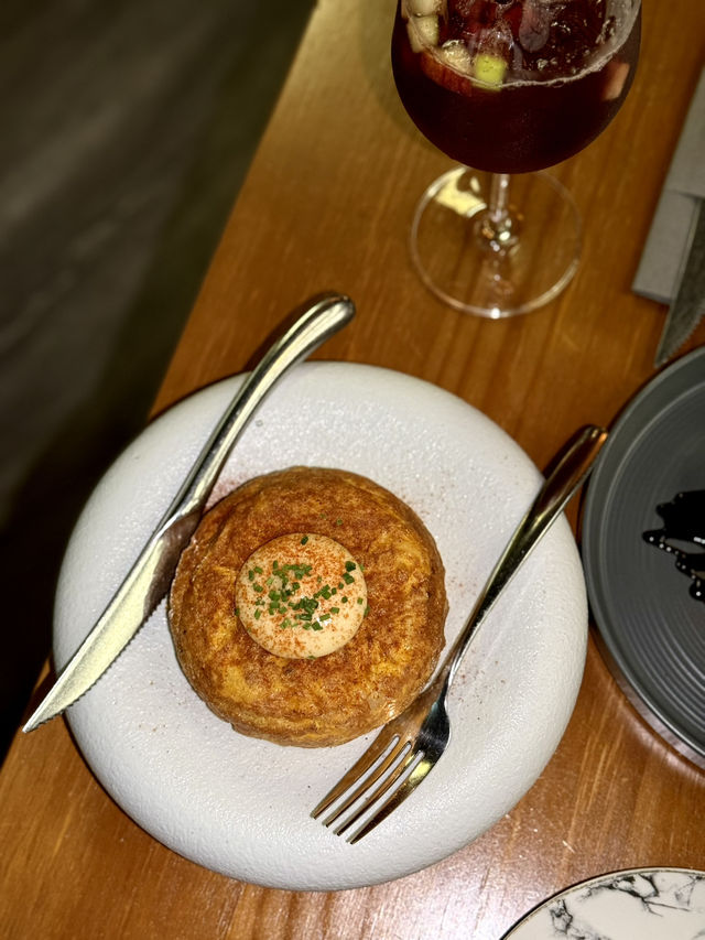 銅鑼灣浪漫有情調西班牙菜🇪🇸🍴 來小酌一杯吧🍸✨ 