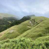 Chasing Peaks and Clouds at Qilai Nanhua