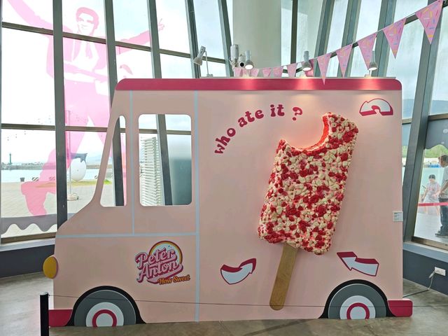 Wow...這個誰受的了啊...#《How Sweet 甜的滋味彼得安東特展》-屏東縣車城鄉