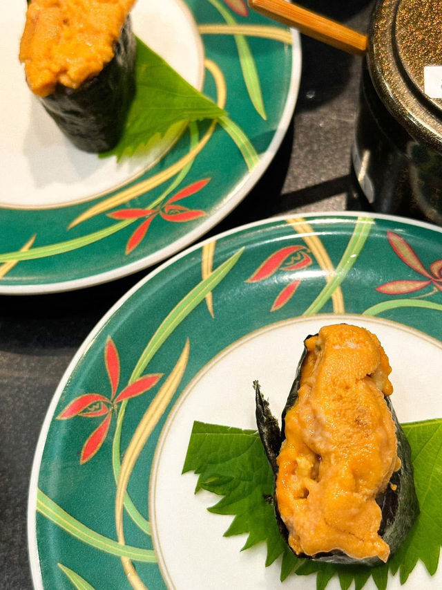 ซูชิหน้าล้น ที่ล้นจริง หมดนี่ไม่ถึง2พัน🍣 ซูชิหน้าล้น ที่ล้นจริง หมดนี่ไม่ถึง2พัน🍣