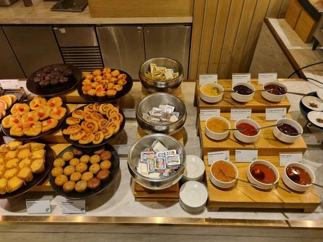 รีวิวโรงแรมHolidayinn suite Rayong city center รีวิวโรงแรมHolidayinn suite Rayong city center
