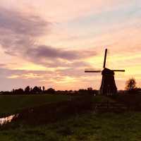 A Postcard-Perfect Day Trip: My Solo Escape to Volendam