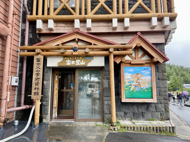 陰雨下漫步富士山五合目⛰️  