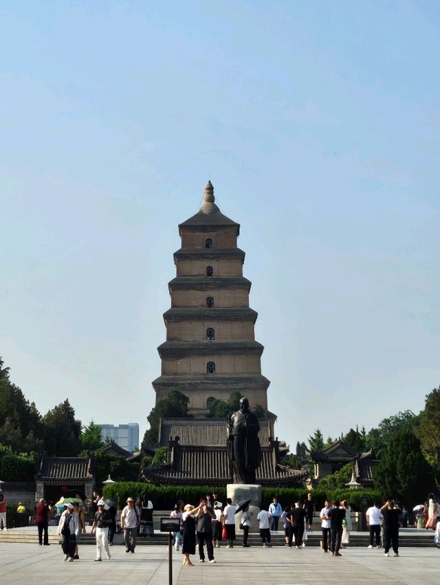 DaTangBuYeCheng - Bustling night spot in Xi'an