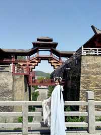 Exploring Qin Palace 🎬