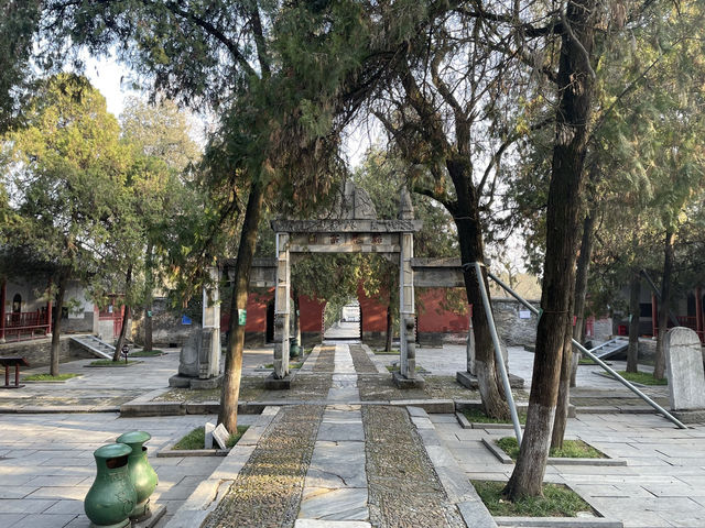 中國歷史文化名城-河南南暘臥龍崗