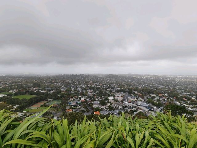 Auckland's Volcanic Summit: A Symphony of City and Sea
