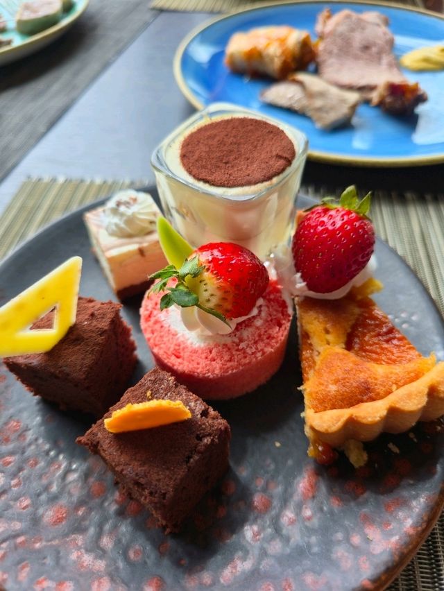 香港海景餐廳甜品盛宴😋😋😋