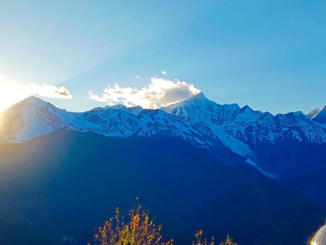 จุดชมวิวภูเขาหิมะเหมยลี่