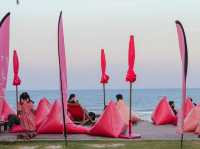 The Sea Cret หัวหิน ที่พักธีมสีชมพู สระว่ายน้ำใหญ่