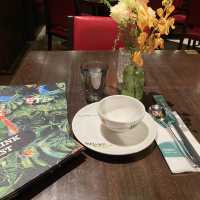 Poets.Thai Restaurant and Lounge