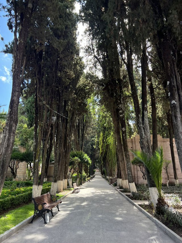 Celebrating Life in Sucre Cemetery 🇧🇴