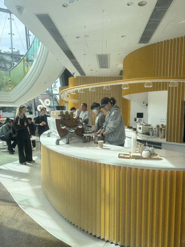 Peak Marvels Await🎨 The Peak Tower: Disney collab on Hong Kong’s classic skyline view Peak Marvels Await🎨 The Peak Tower: Disney collab on Hong Kong’s classic skyline view