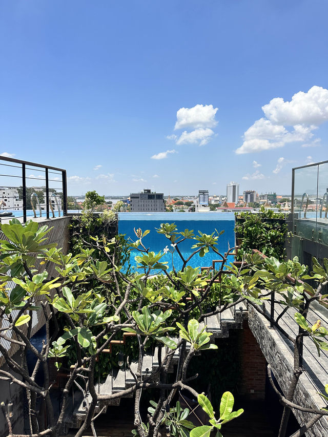 Beach vibes in the city, Phnom Penh’s Best rooftop pool 🏊 🏖️ 